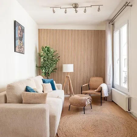 Apartament La Des Expositions *