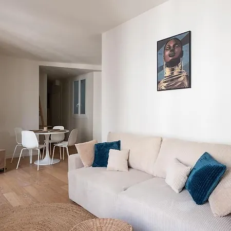 Apartament La Des Expositions *